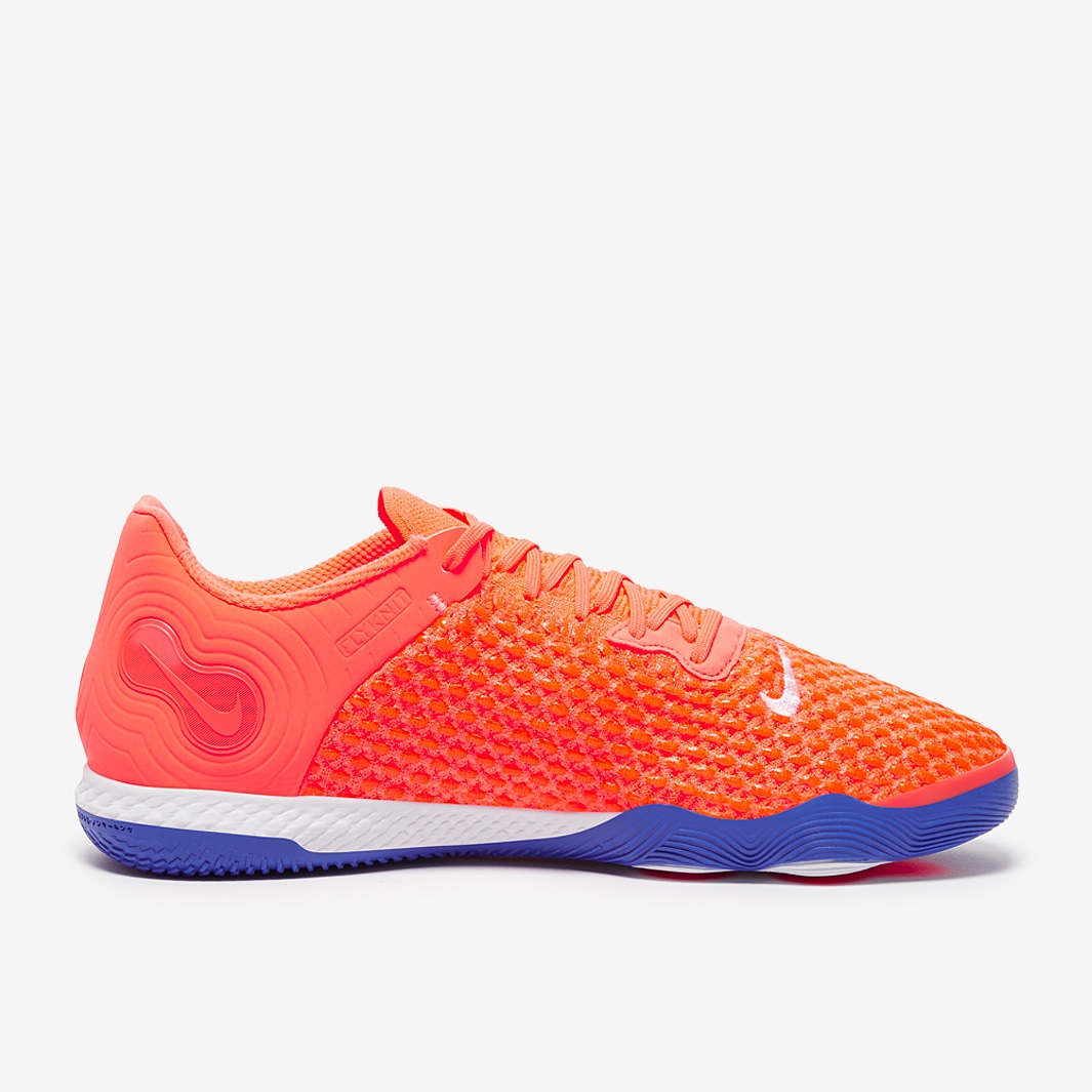 nike react gato sizing