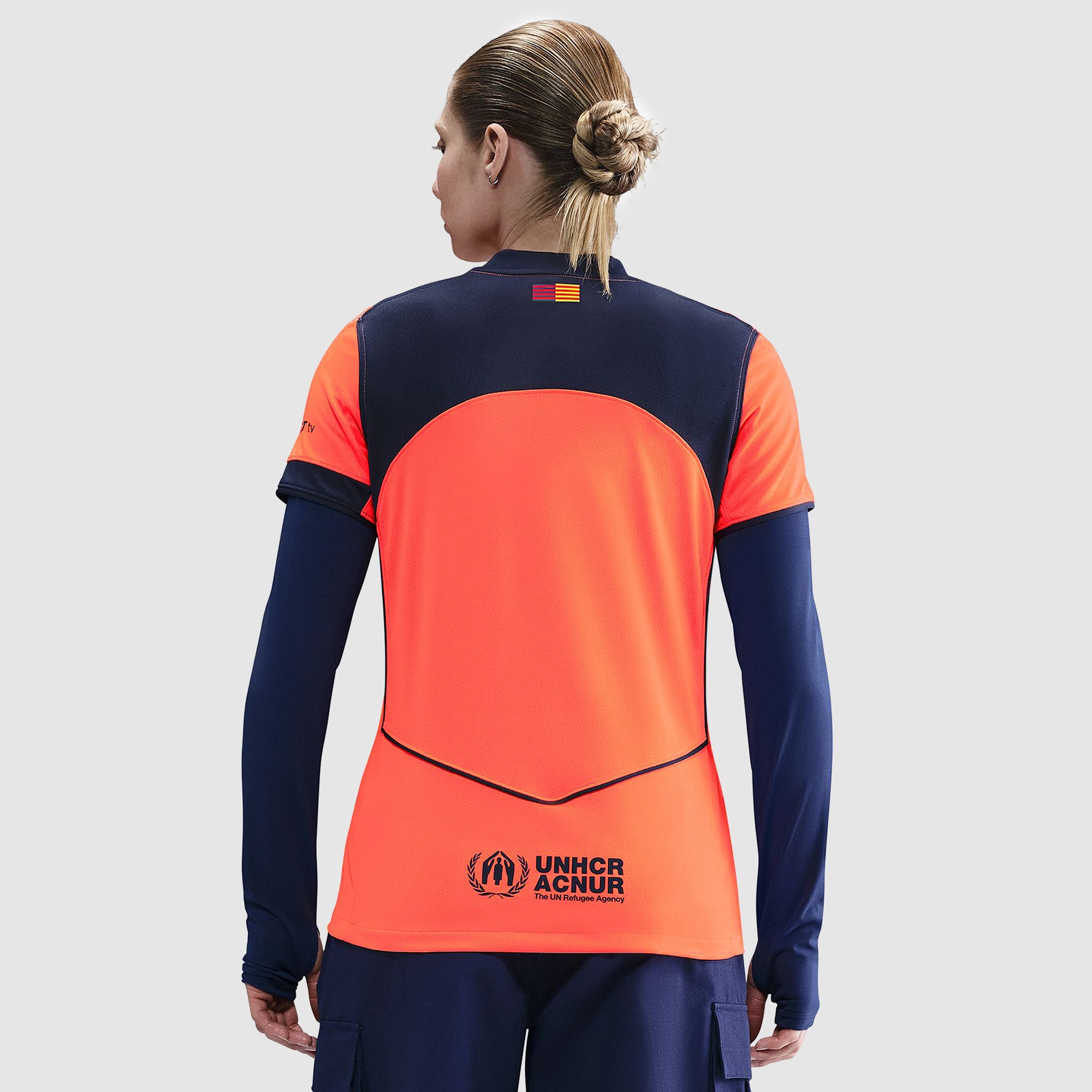 FC Barcelona Nike シャツ UNHCR d4b622cd076c22554f5a4328e33566