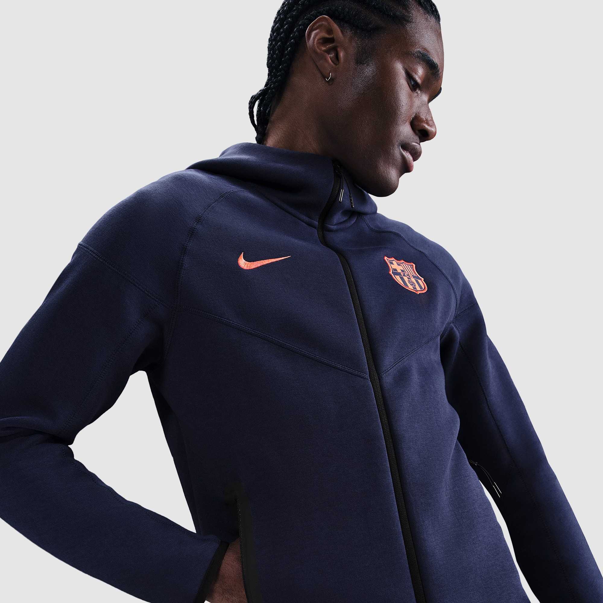 Nike FC Barcelona 25/26 Tech Fleece Full Zip Windrunner Third