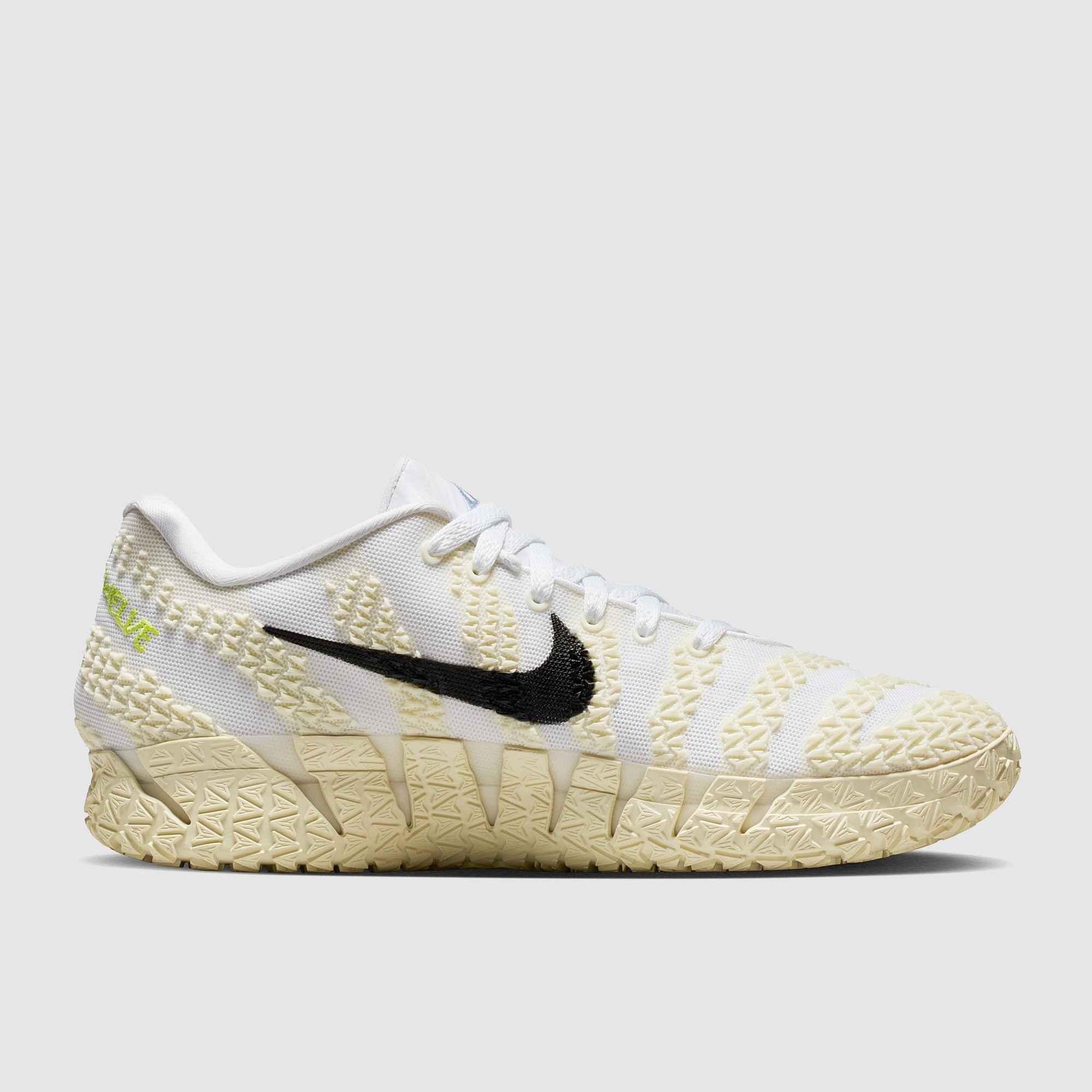 Nike Ja 3 - White/Black/Coconut Milk/Desert Khaki - Trainers