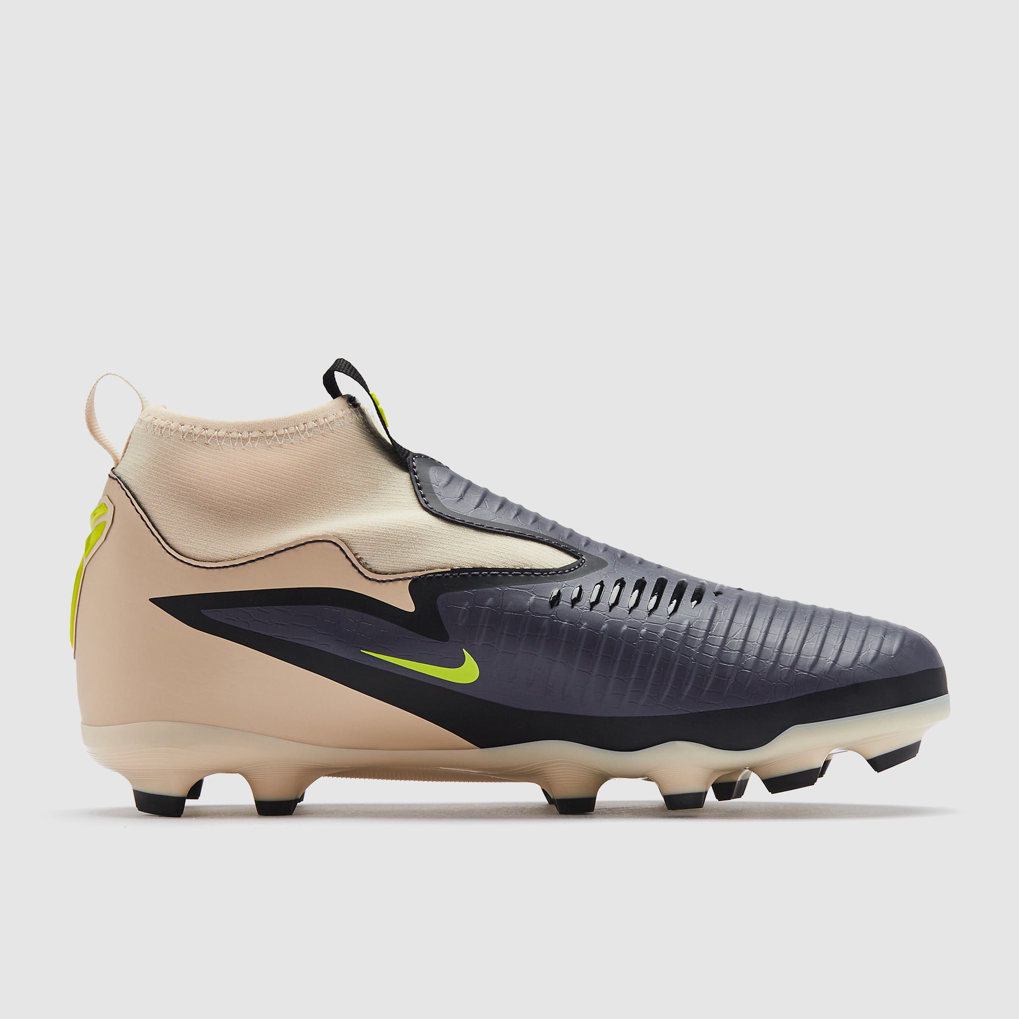 nike kids phantom venom