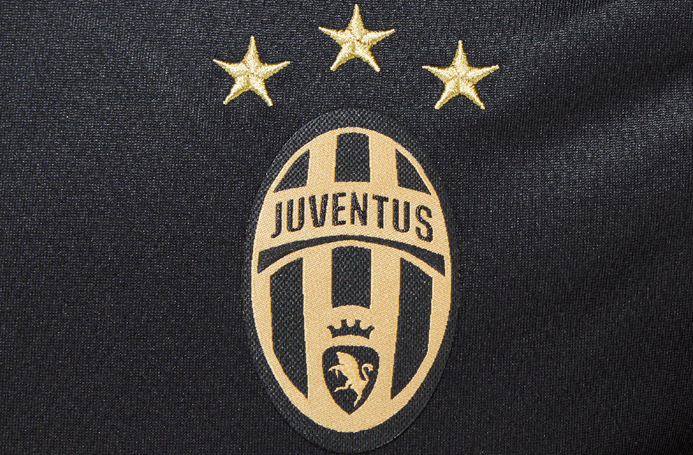juventus black gold jersey