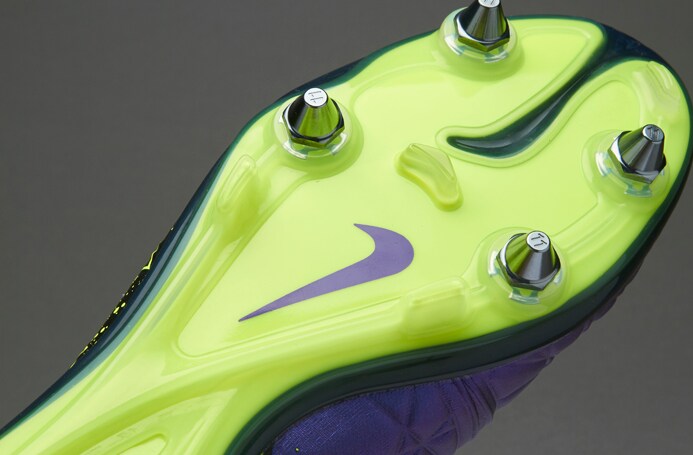 シューズ NIKE HYPERVENOM PHINISH SG-PRO Nike Hypervenom Phinish SG-PRO – Boots Plug