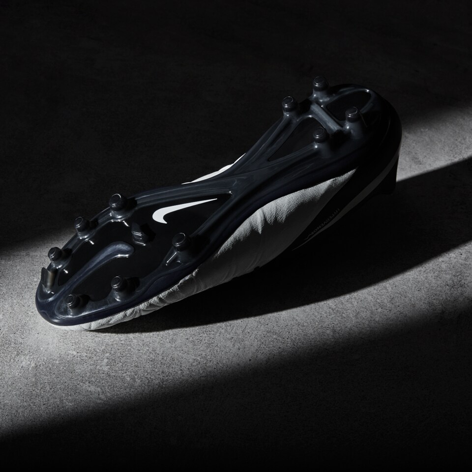 Nike Hypervenom Phinish Leather FG - Soccer Cleats - Firm