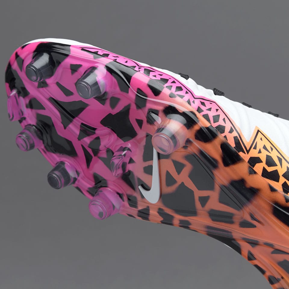 Pink Nouvelle Hypervenom Nike Hypervenom Phantom DF MII (ref