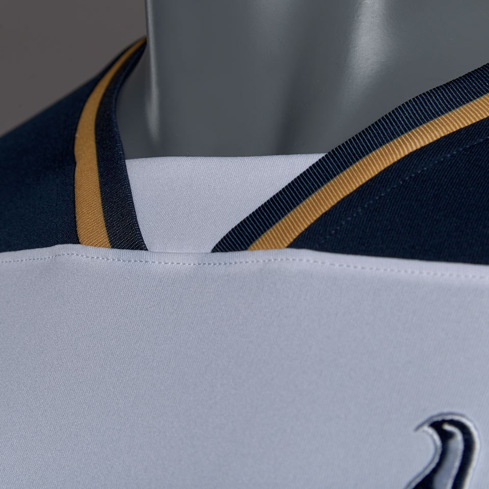 Schäbig Ich habe mich verlaufen Persona camisa tottenham under armour Lästig Hau