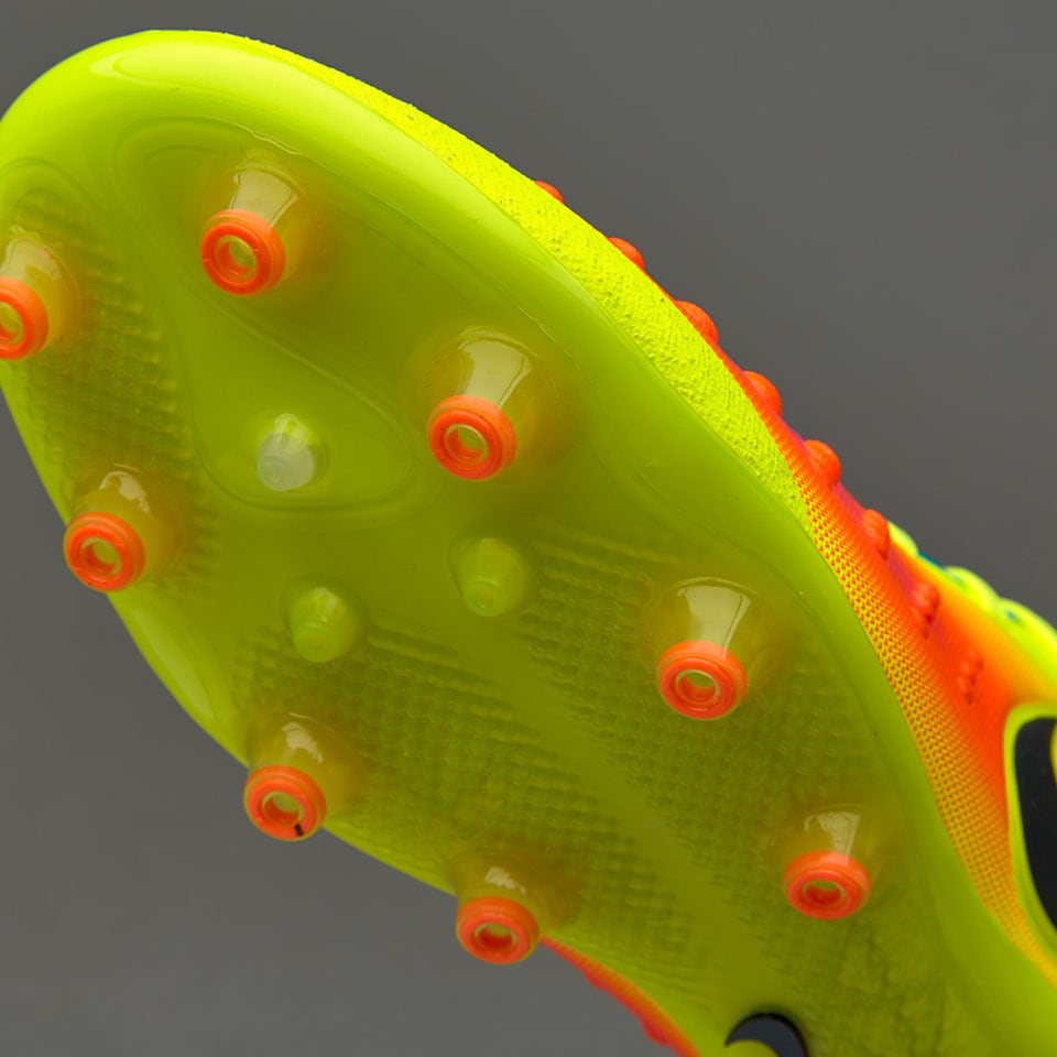 magista opus ag mens