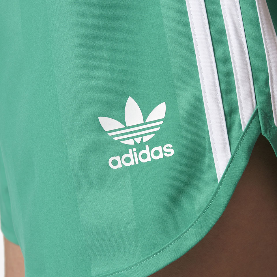 Adidas originals outlet cali football shorts