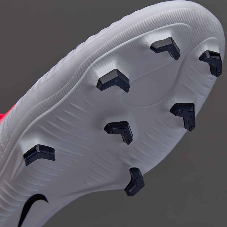 Nike Mercurial Superfly V FG - Mens Boots - Firm Ground - 831940