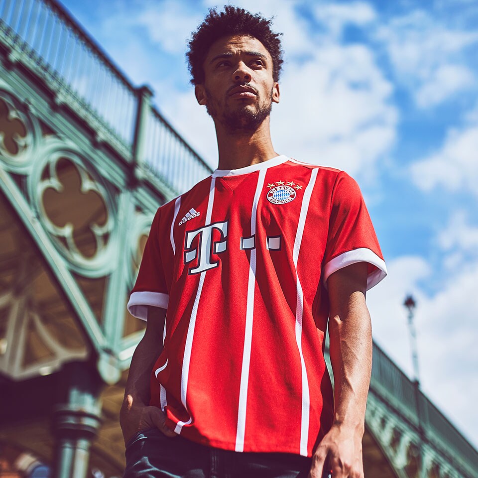 FC Bayern 17/18 Home Shirt - AZ7961 - Mens Replica - Shirts - Red |