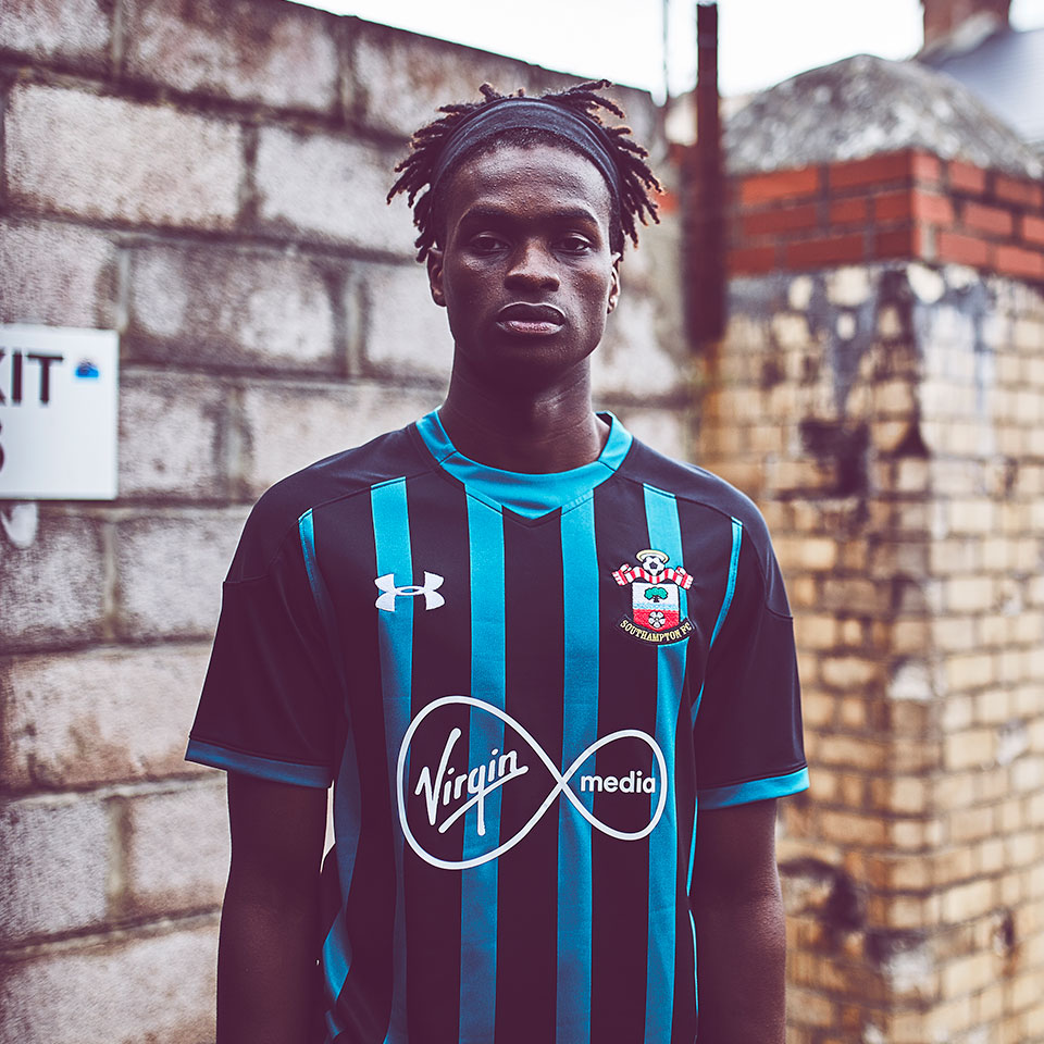 Maillot Under Armour Southampton 17-18 Extérieur -Vêtements