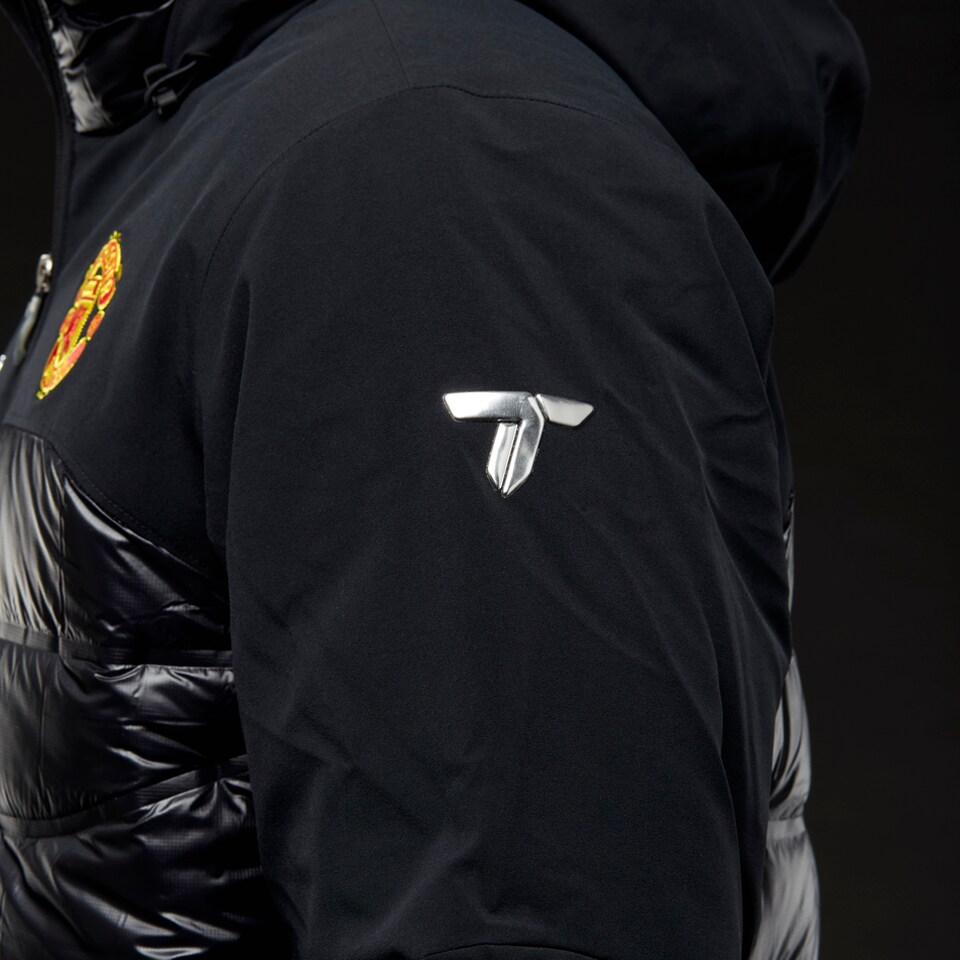 Manchester United Columbia Titanium 1000 Top Man Utd Columbia