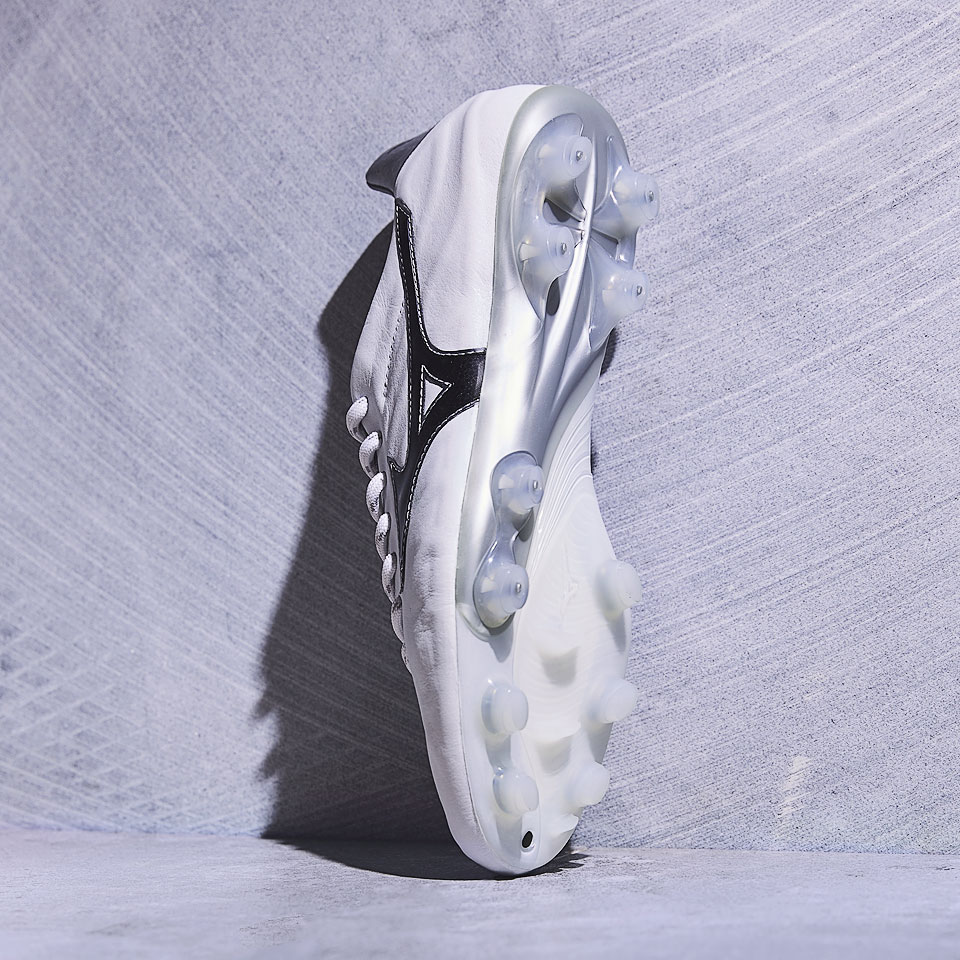 MIZUNO REBULA V1 25㎝ 277389f6b1b6.jpg?width=3840&