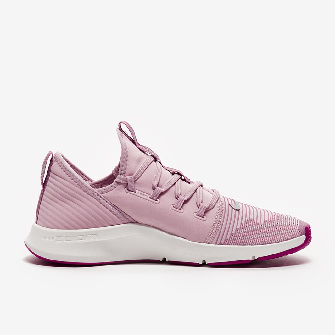 Nike air zoom elevate plum clearance chalk