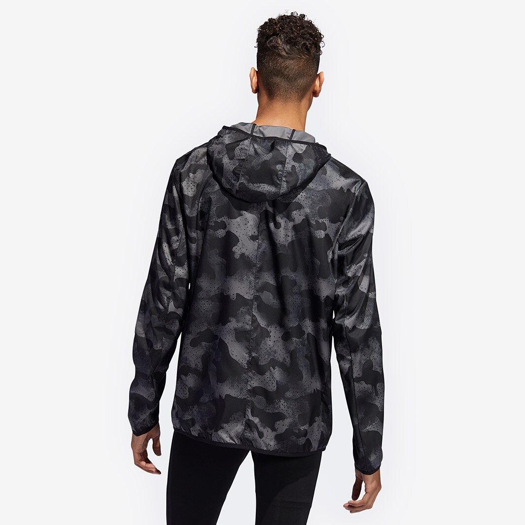 chaqueta own the run camo