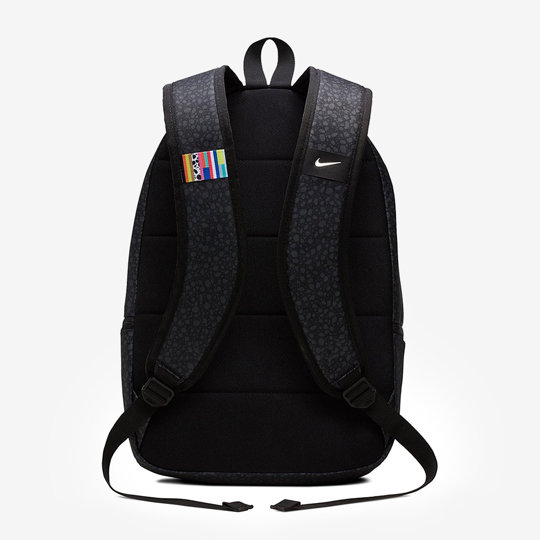 NIKE MERCURIAL 収納バッグ付き Nike Mercurial Lite シンガード 収納袋付き - メルカリ