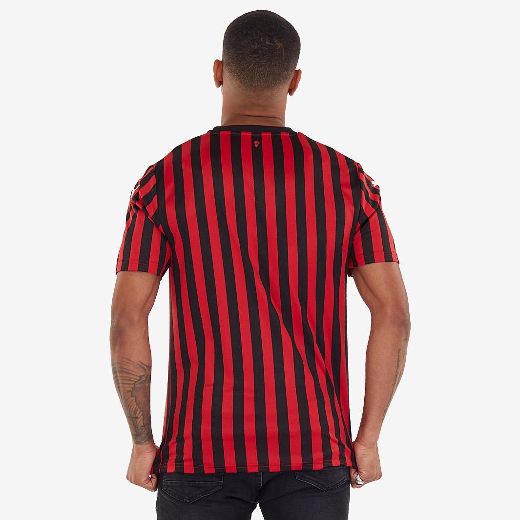 : PUMA Youth 2021-22 AC Milan Home Replica Jersey (Tango Red -  Puma Black, Medium) : Clothing, Shoes & Jewelry