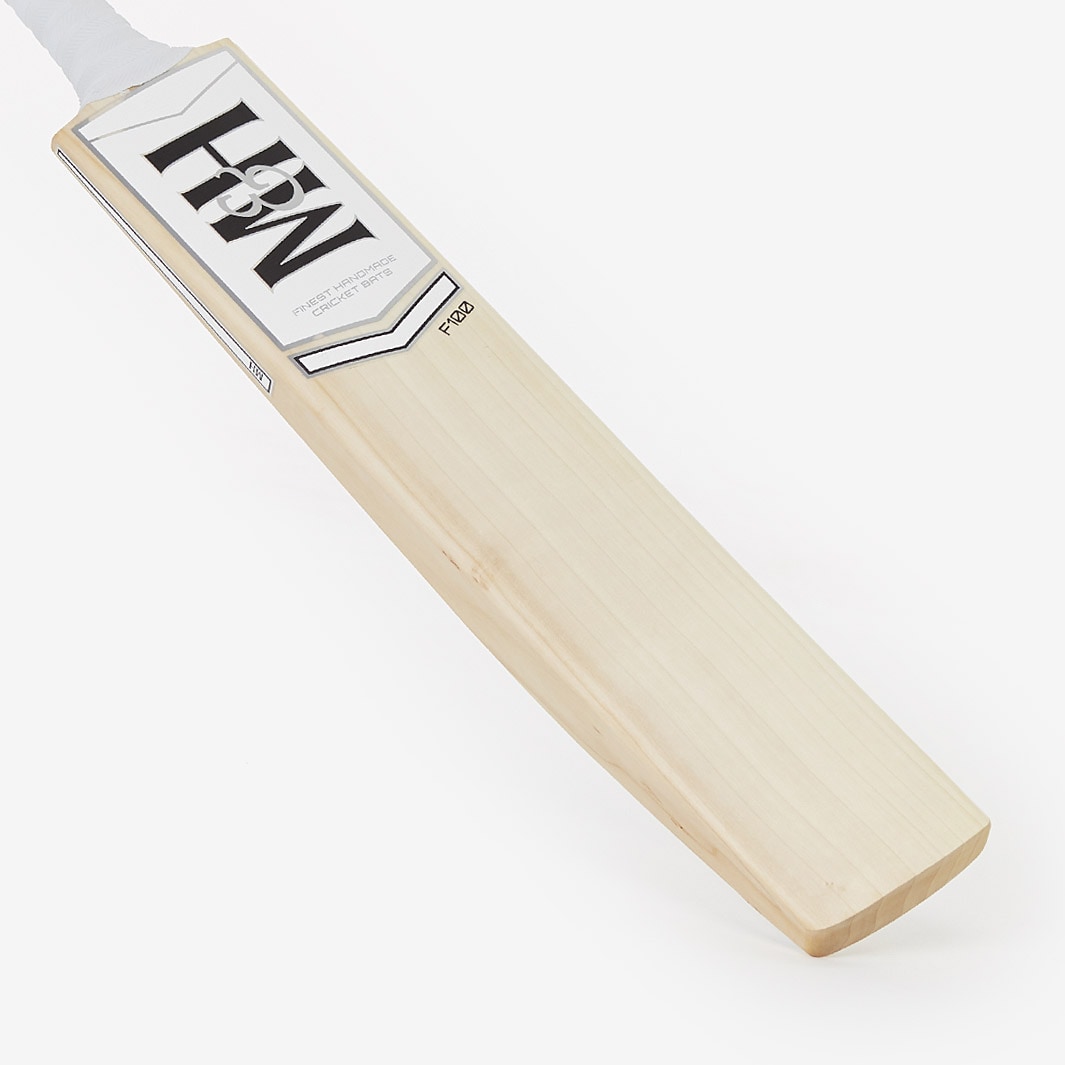 Millichamp & Hall F100 Player Cricket Bat