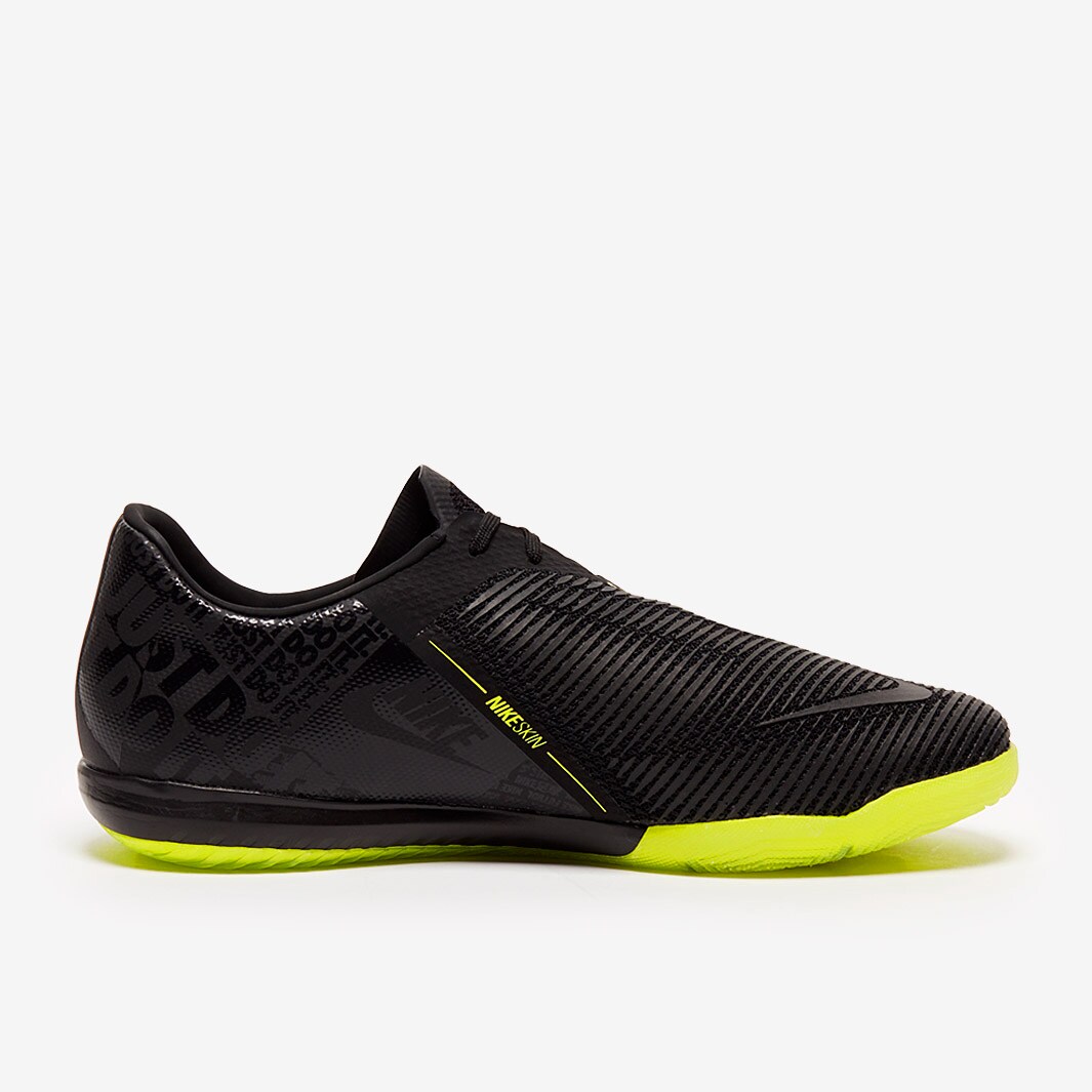 Nike Zoom Phantom VNM Pro IC - Black/Volt - Indoor - Mens Soccer Cleats