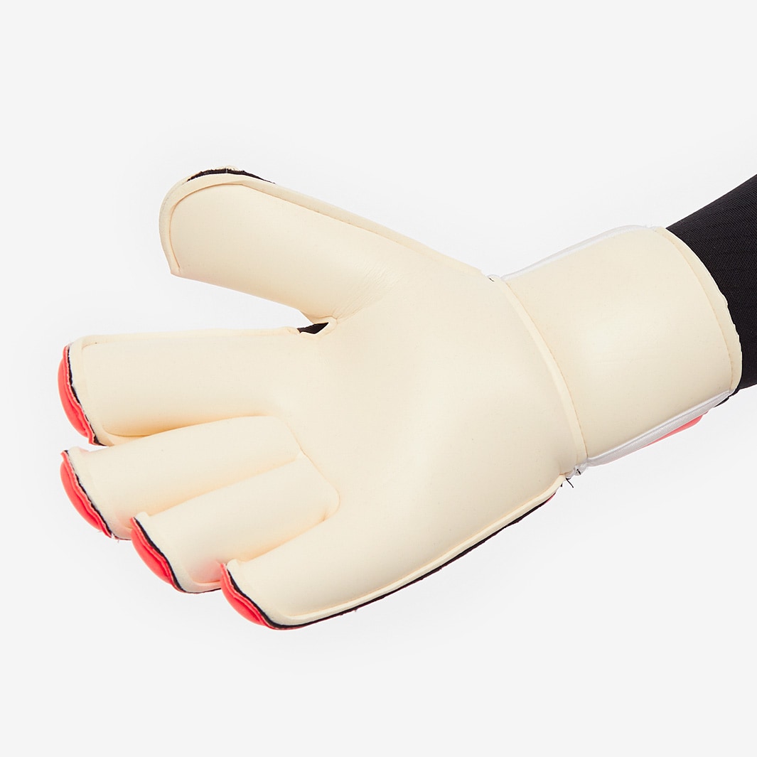 gunn cut goalkeeper gloves
