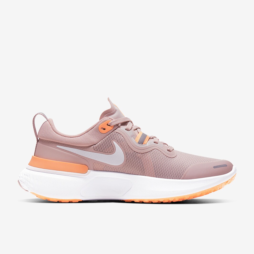women's nike react miler champagne