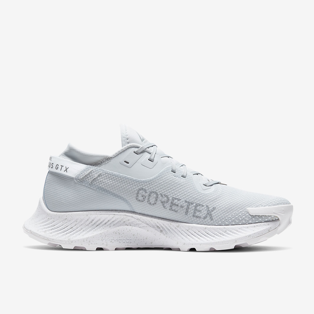 nike pegasus trail 2 gore-tex mens white