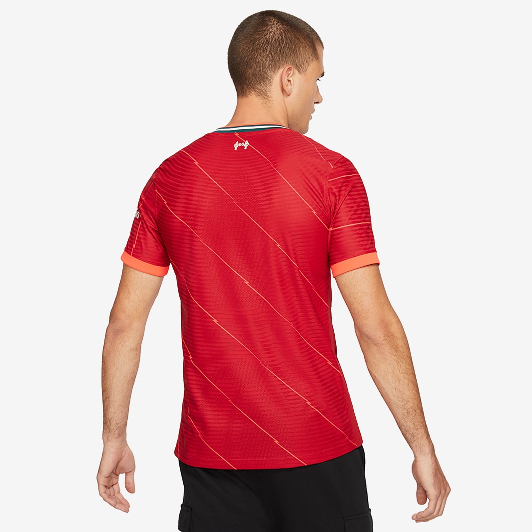 Nike Liverpool レッドシャツ Nike Liverpool Swoosh T-Shirt (Tough Red) - Soccer Wearhouse