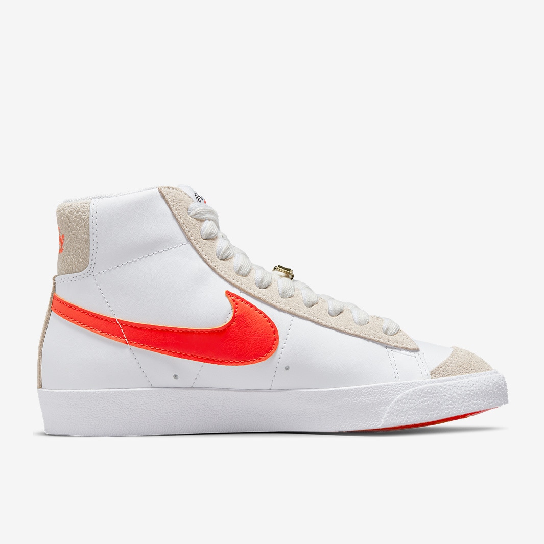 Nike Sportswear Womens Blazer Mid 77 SE - White/Orange/Summit White ...