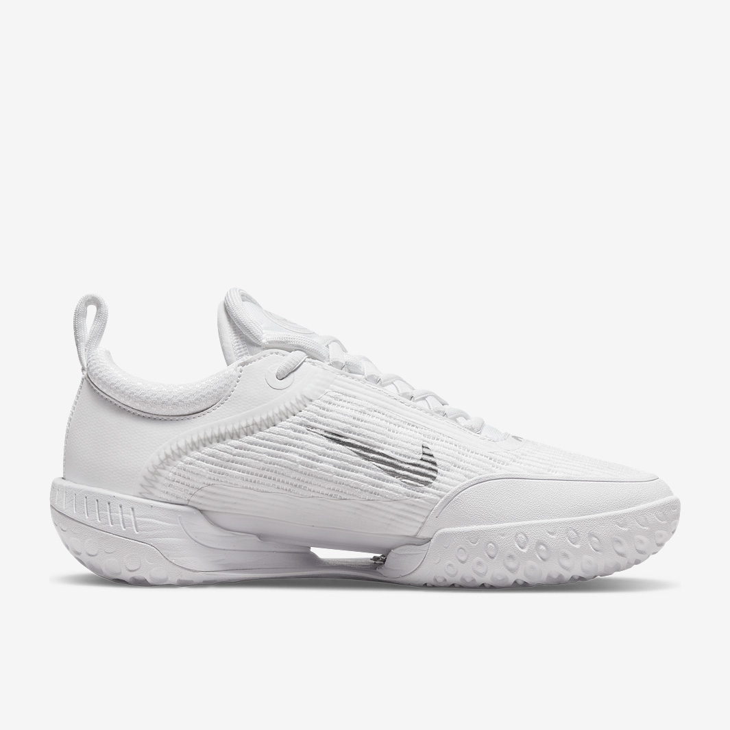 nikecourt air max vapor wing premium on feet