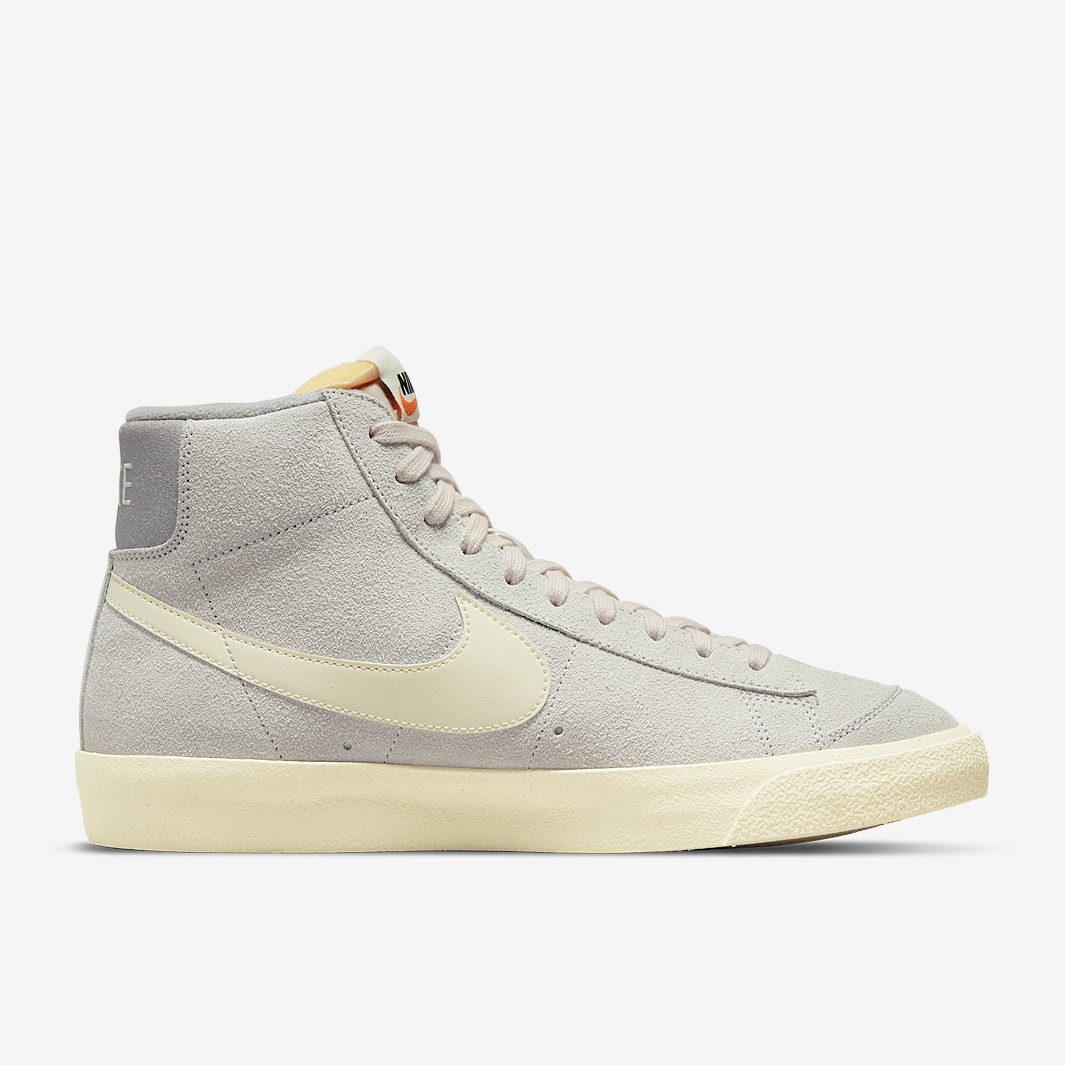 nike blazer leche baby blue suede trainers