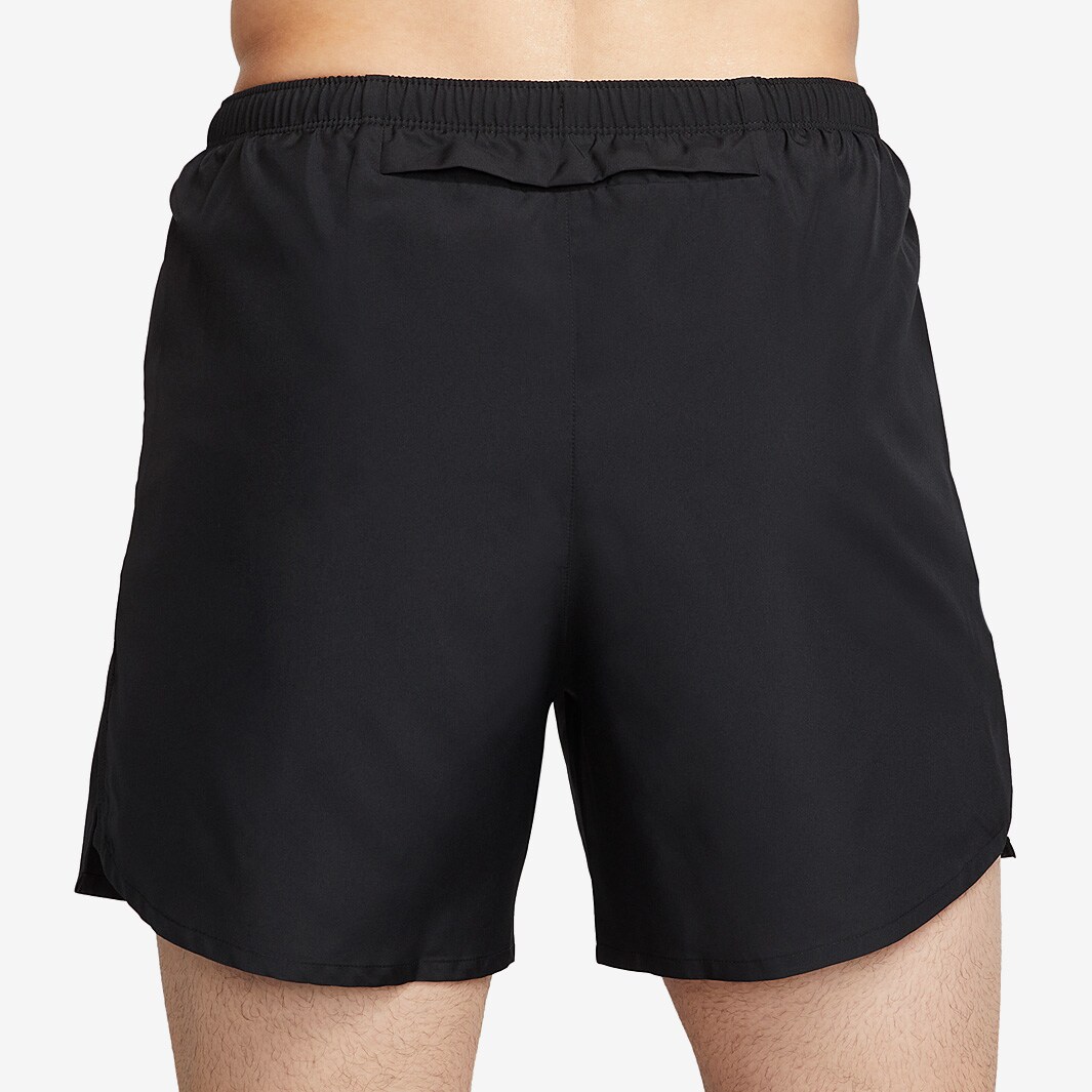 short nike challenger run division
