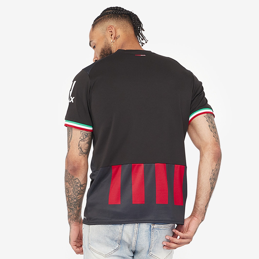  PUMA Men's 2021-22 AC Milan Home Replica Jersey (Tango Red -  Puma Black, Small) : Sports & Outdoors