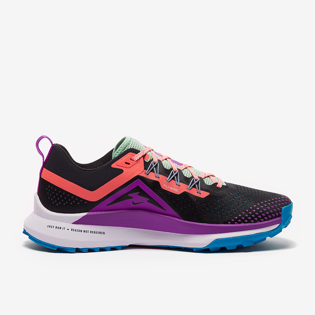 Nike Pegasus Trail 4 - Black/Magic Ember-Vivid Purple - Mens  display picture 1
