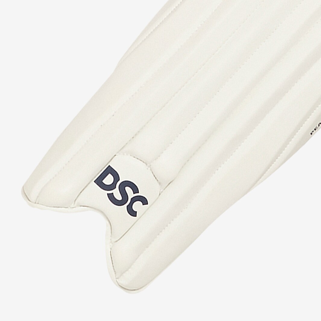 DSC Pearla X3 Wicket Keeping Pads White Wicket Keeping Equipment