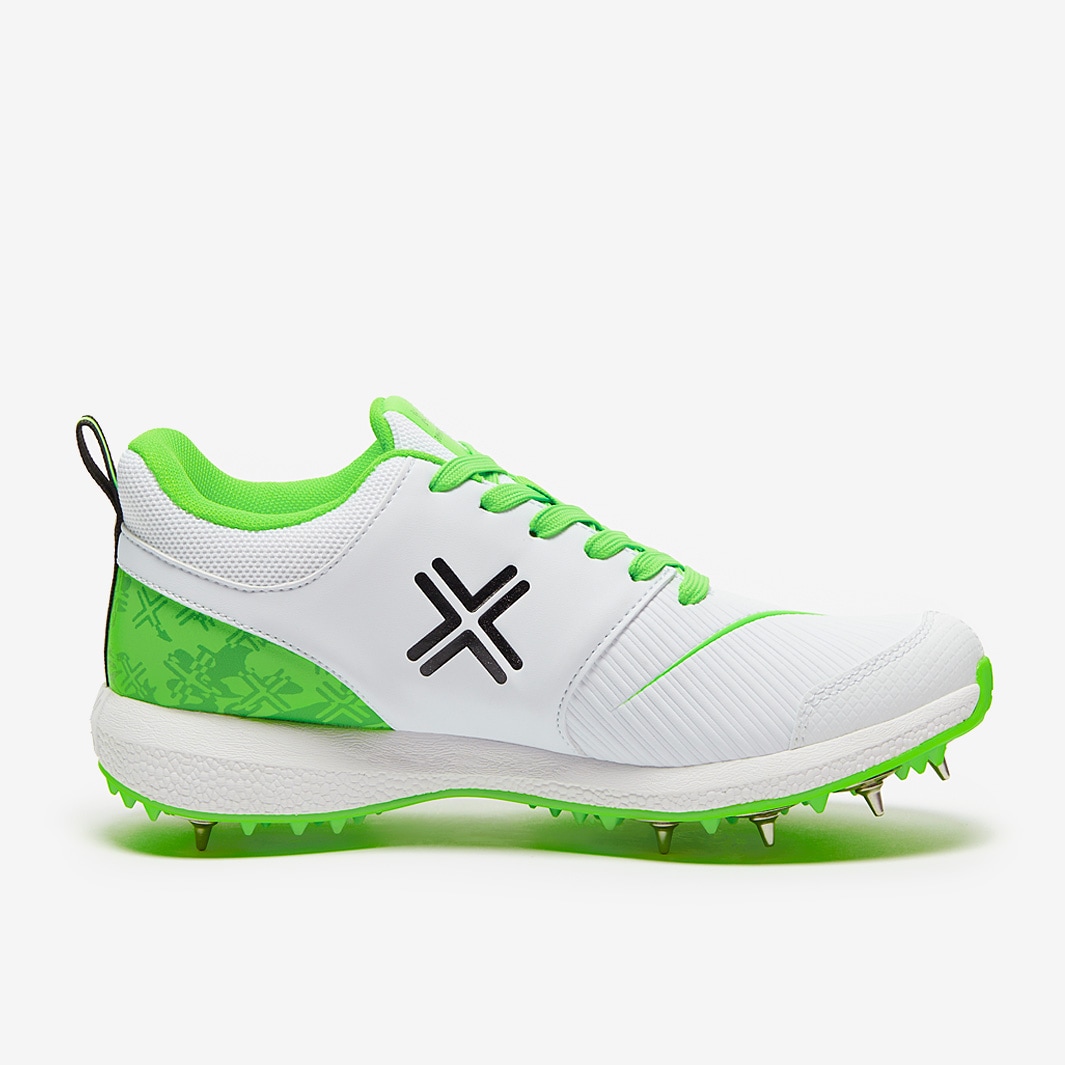 Payntr V Junior Cricket Spikes Green Boys Shoes ProDirect Cricket