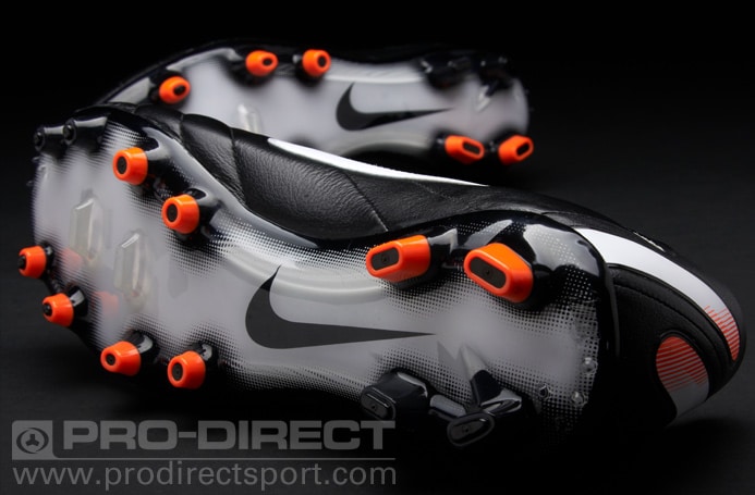 Nike Football Boots - Tiempo Legend IV FG - Firm Ground