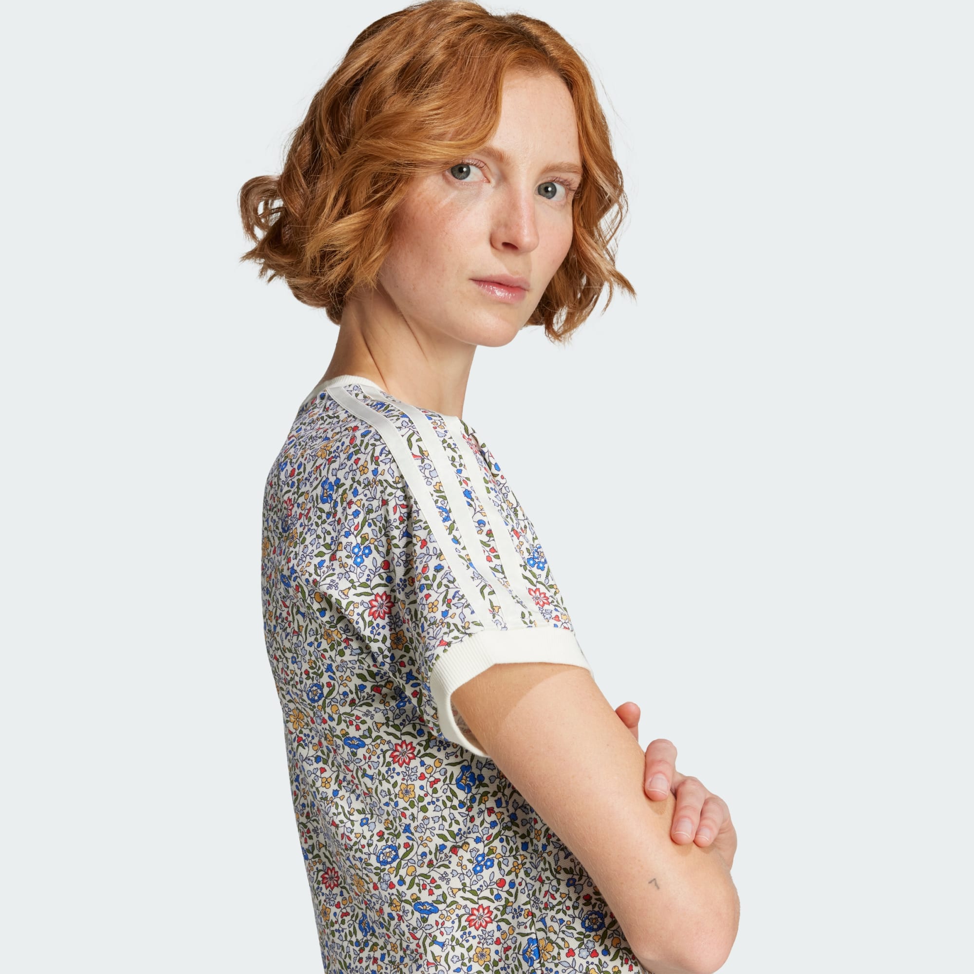 売れ筋商品|||アディダスオリジナルス Tシャツ レディース トップス LIBERTY  - Polo shirt - off white/semi lucid red adidas Originals x Liberty London Womens Cali T-Shirt - Off