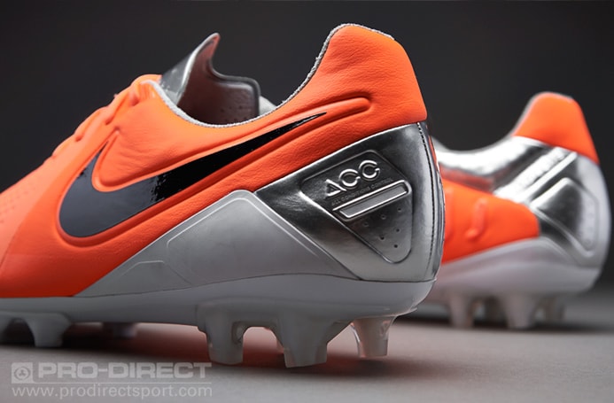 Nike Football Boots - Nike CTR360 Maestri III FG - Firm Ground