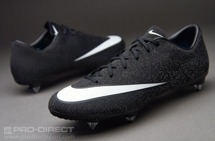cr7 black and white cleats