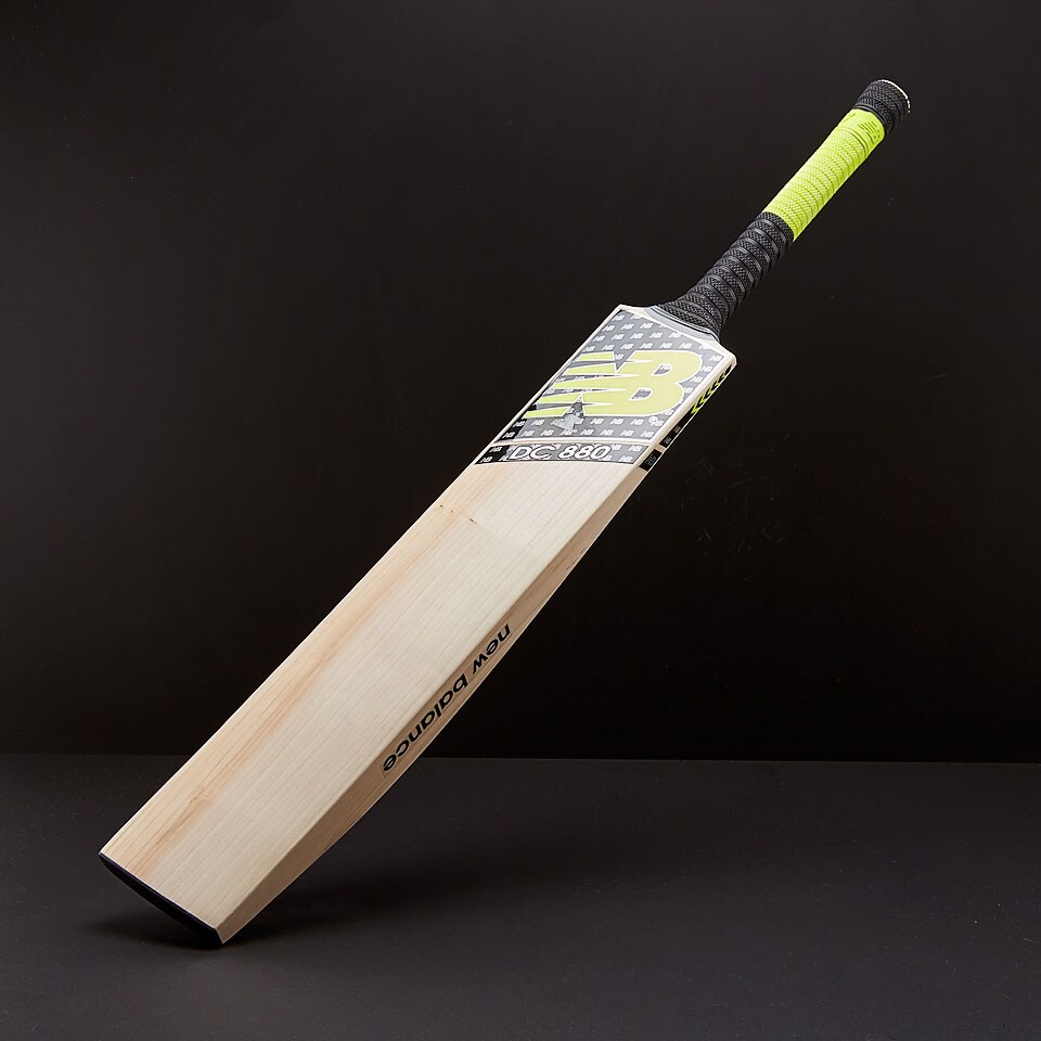 New balance dc outlet 880 cricket bat