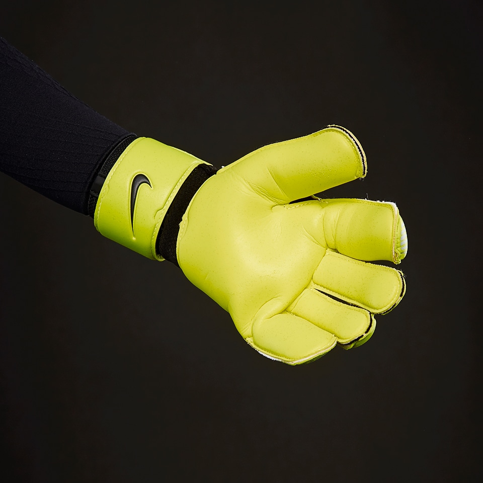 nike gk grip 3