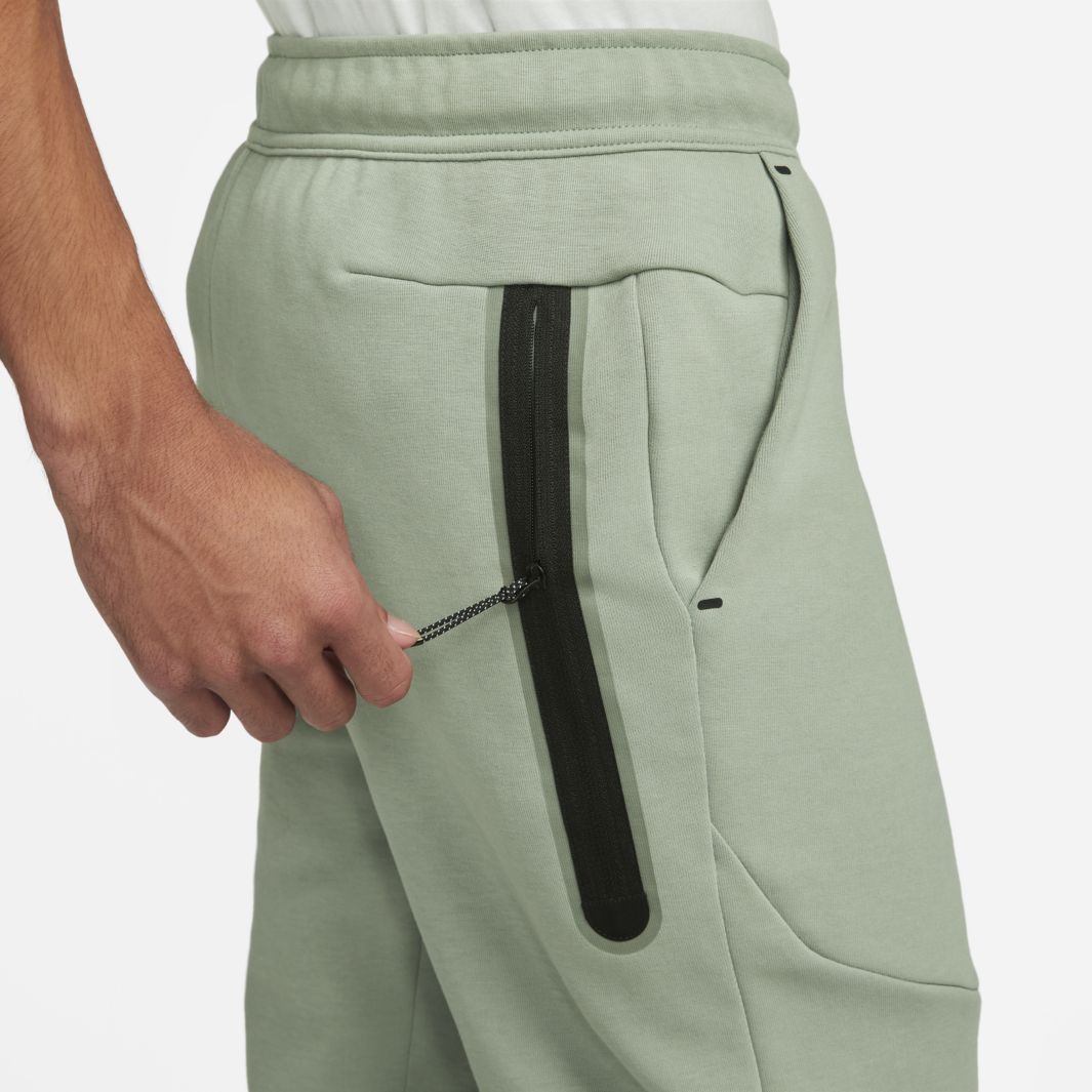 Nike Sportswear Tech Fleece Jogger Mica Green/Black Bottoms Mens