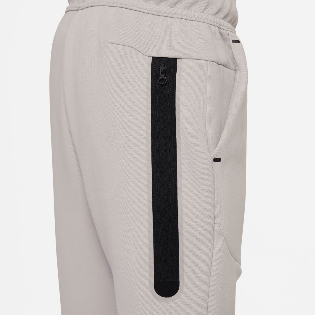 Nike Sportswear Older Kids Tech Fleece Pants (8-15Y) - Lt Iron Ore ...