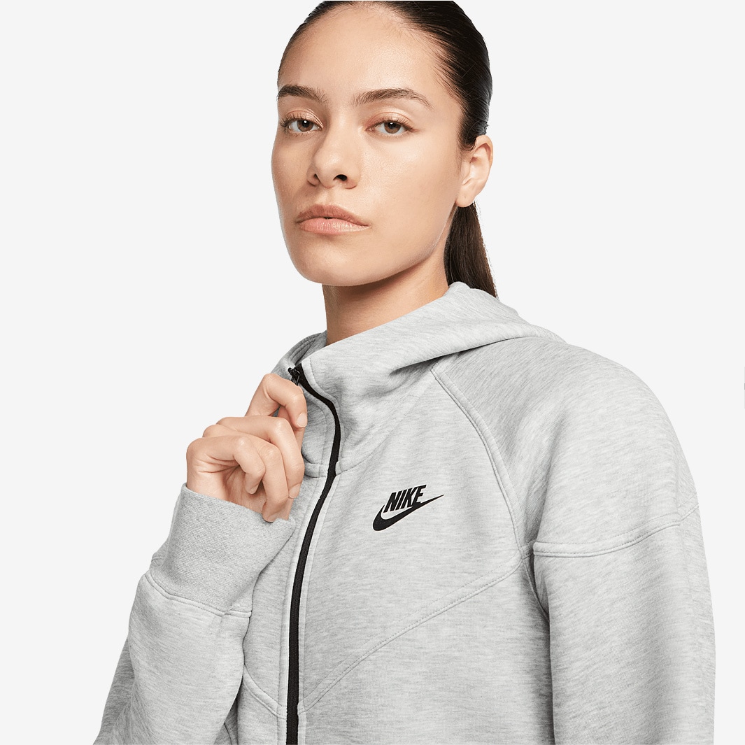 nike jacket with hood price