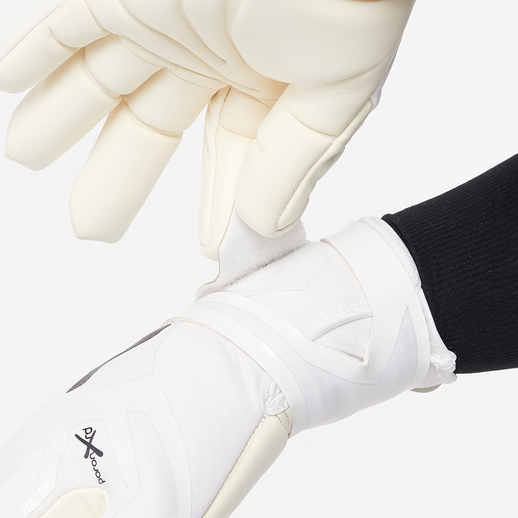 Tuto Secutor Elite - White/Black /Silver - Mens GK Gloves | Pro