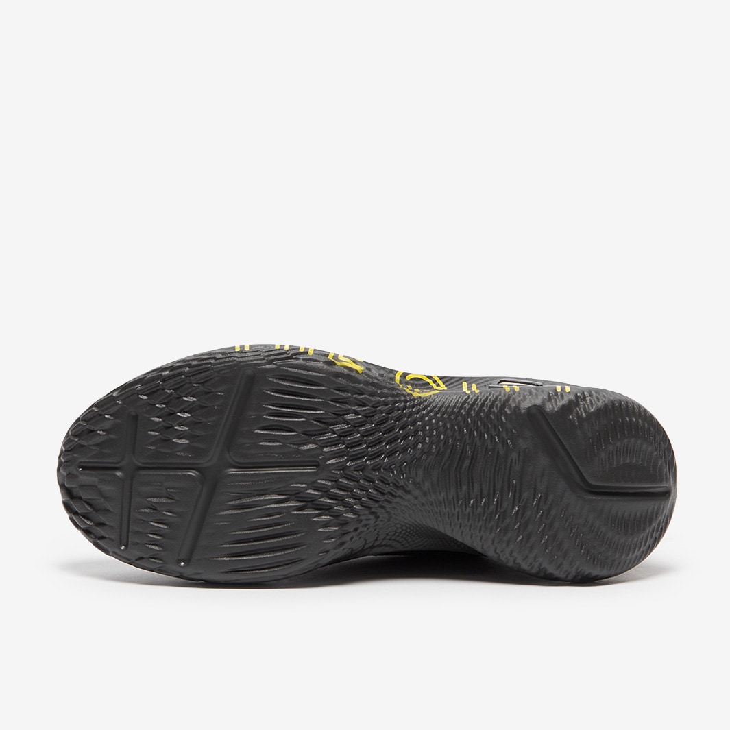 kyrie 6 black metallic gold