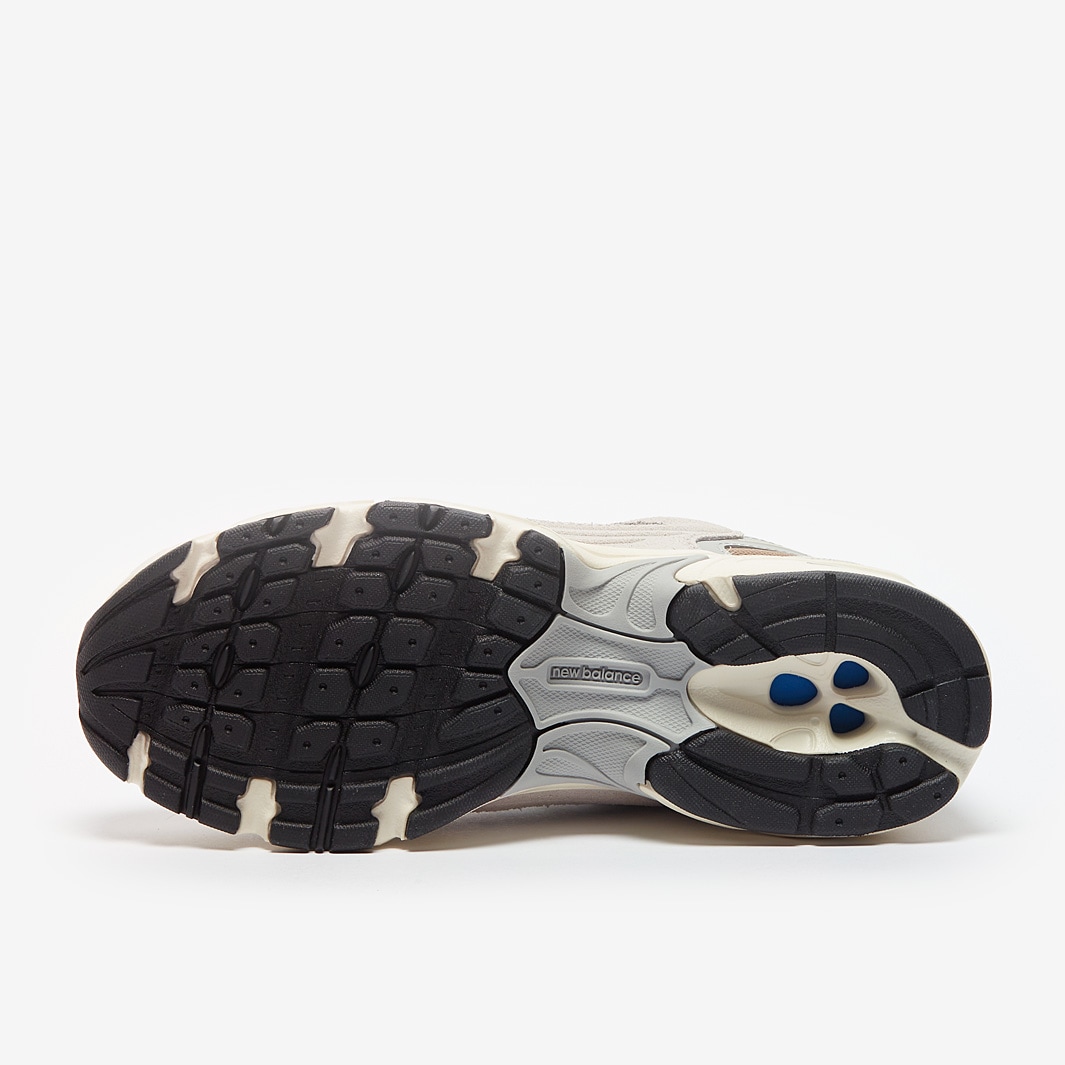 New Balance Womens 530 Moonrock Trainers Womens Shoes