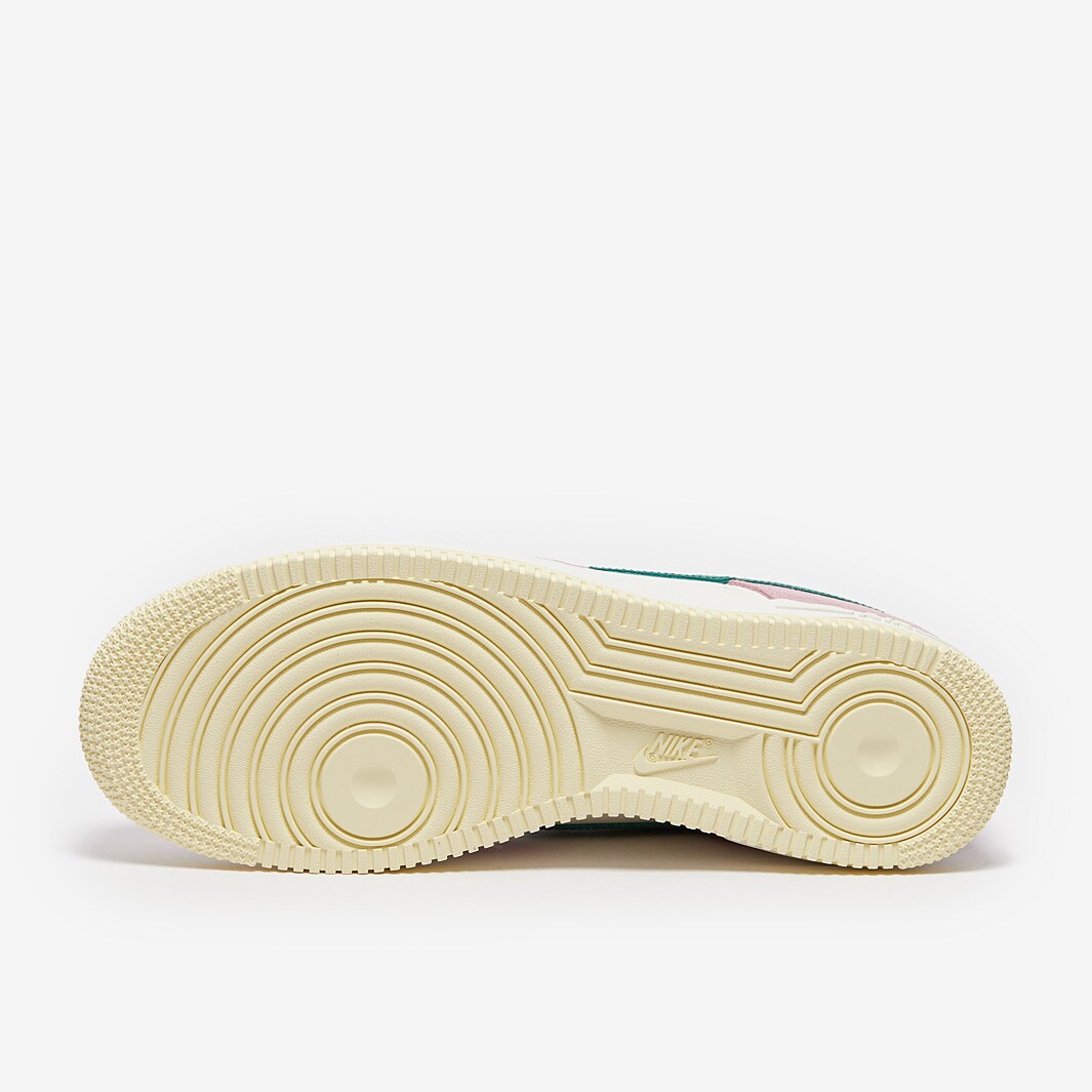 nike air force coloured sole