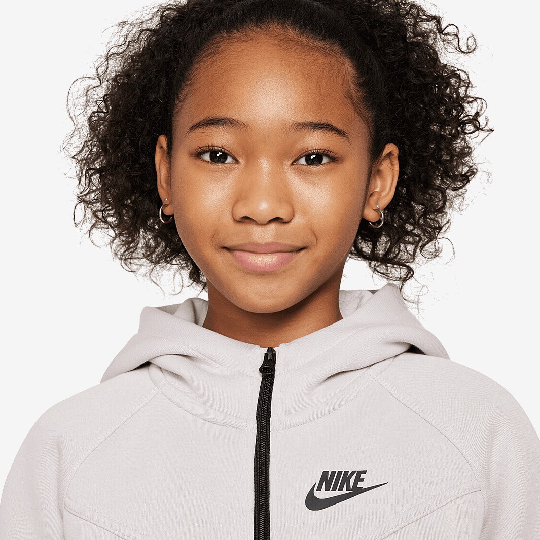 nike sportswear hoodie platinum violet