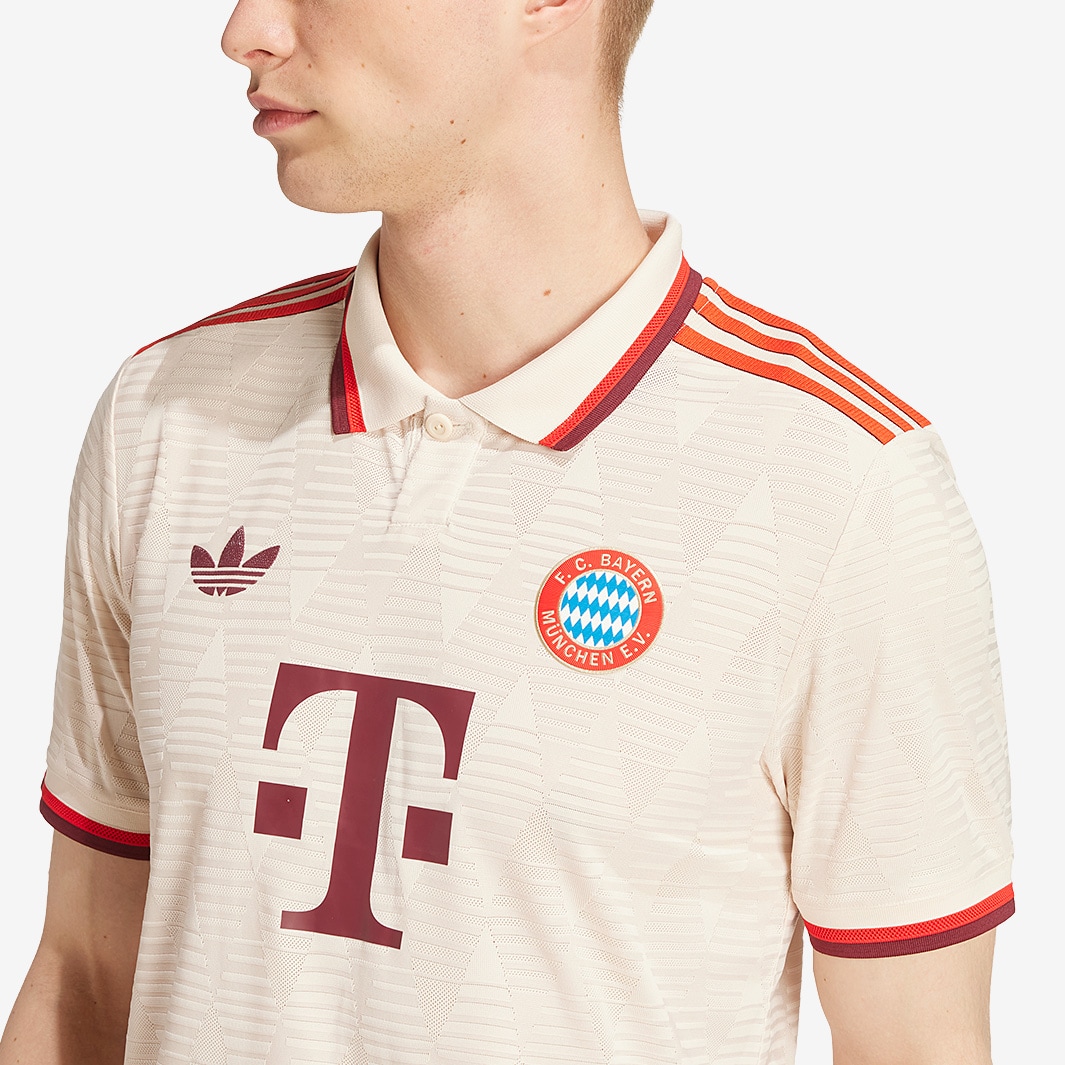 adidas Bayern Munich シャツホワイト 430ba5d8d93a.jpg?width=3840&